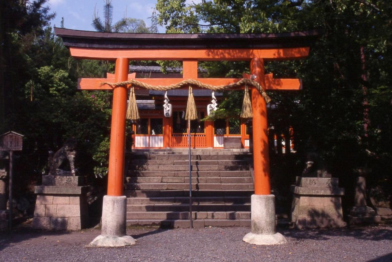 ホテル 花やしき浮舟園 宇治市 エクステリア 写真