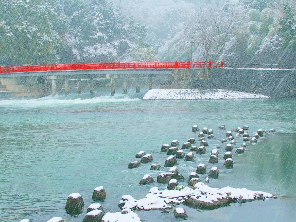 ホテル 花やしき浮舟園 宇治市 エクステリア 写真